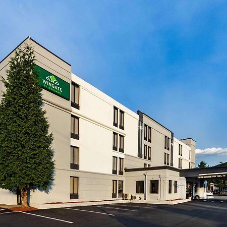 Wingate By Wyndham Fishkill Hotel Exterior photo